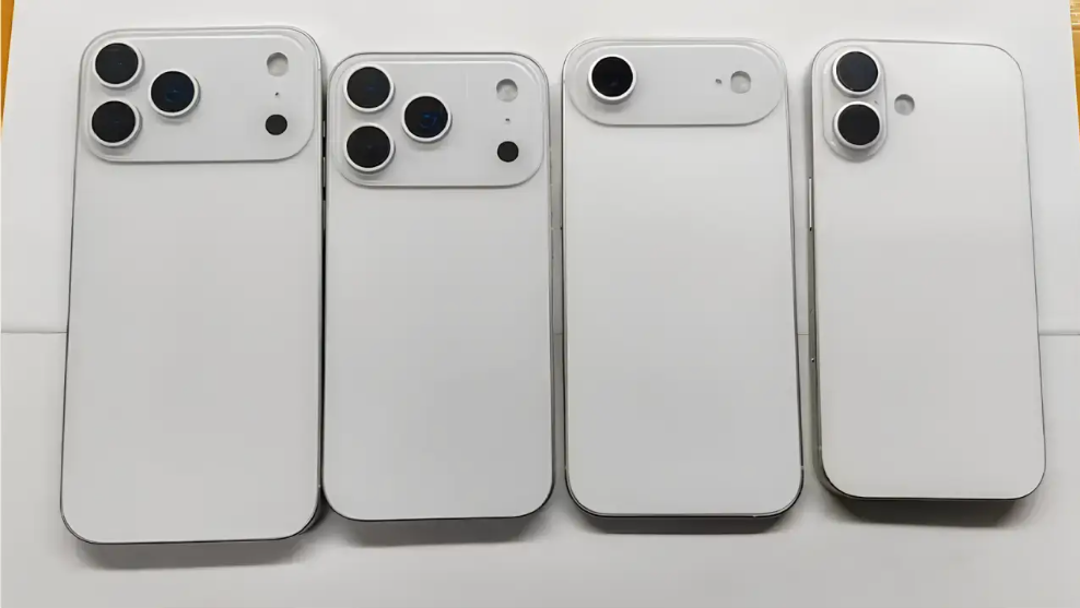 iPhone 17