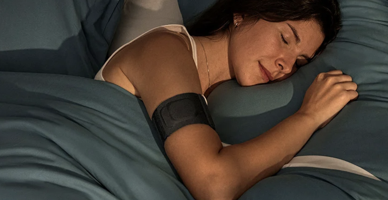 Sleep-Tracking Armband