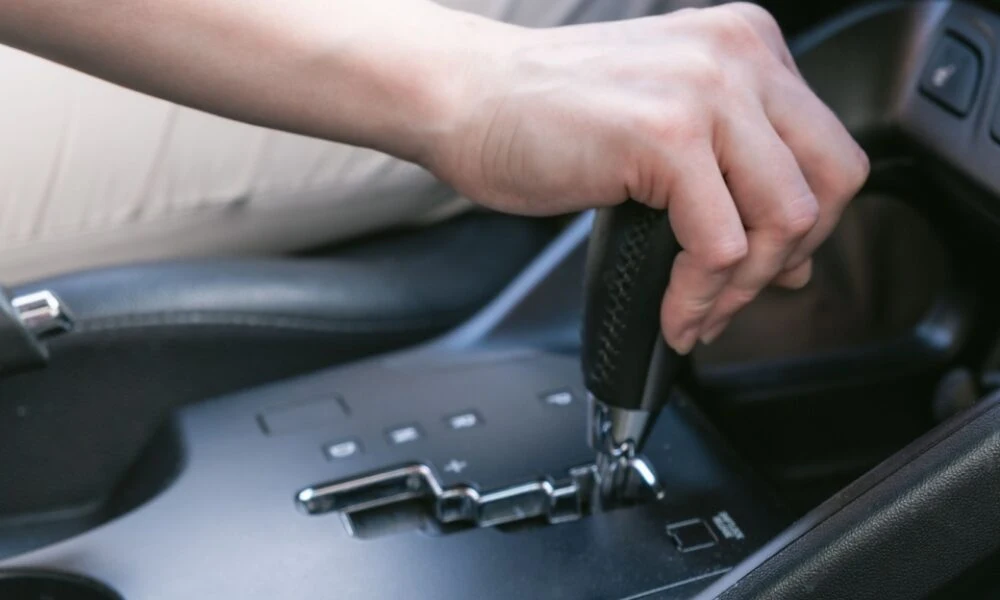 Nästan alla förare gör samma misstag i uppförsbacke: Du kan skada bilen utan att märka det