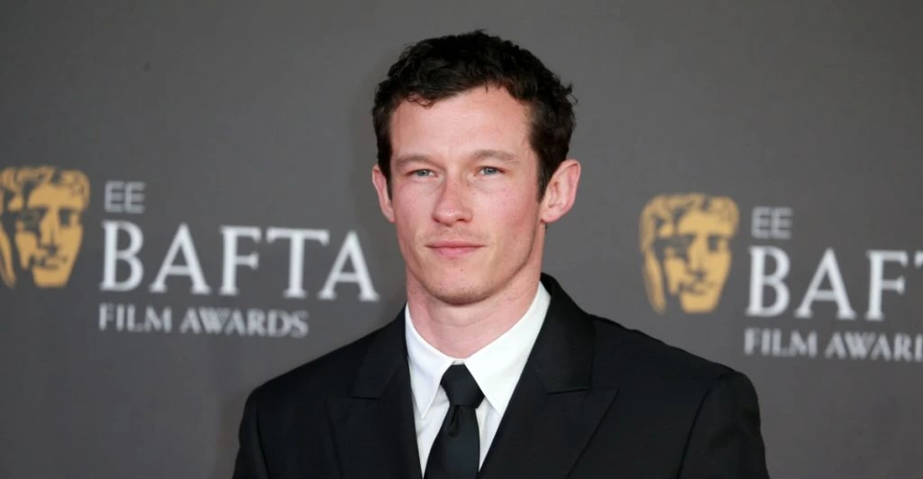 Callum Turner ryktas bli nästa 007