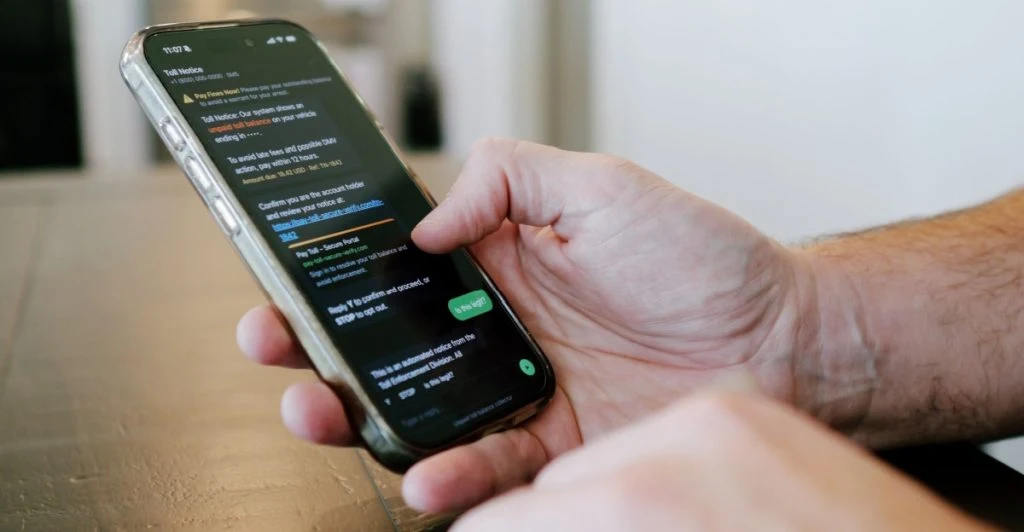 Ny SMS-bluff riktar sig mot Gmail-användare: ett klick kan ge hackare tillgång till ditt konto