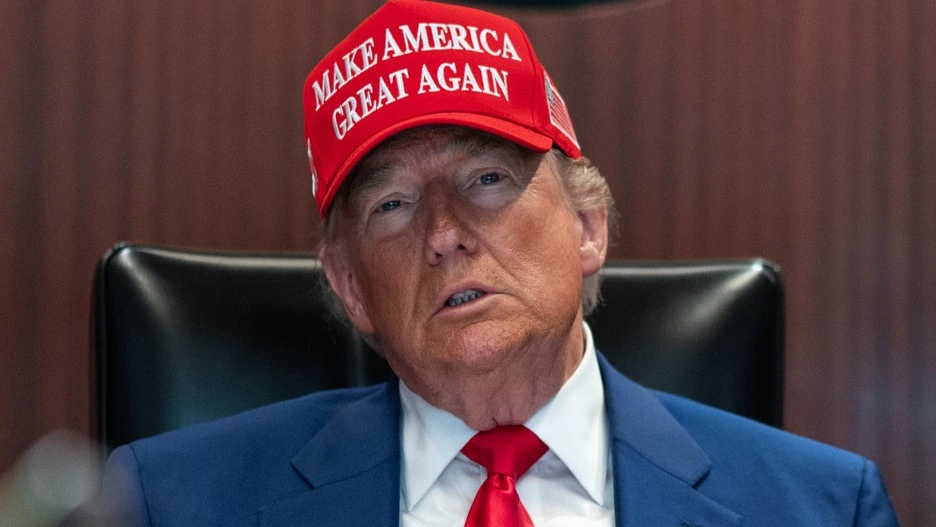 Trump nära TikTok-deal: USA tar kontroll, Kina får minoritetspost