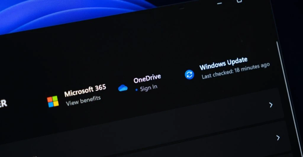 Windows 11 gör mörkt läge enklare – ny knapp på väg