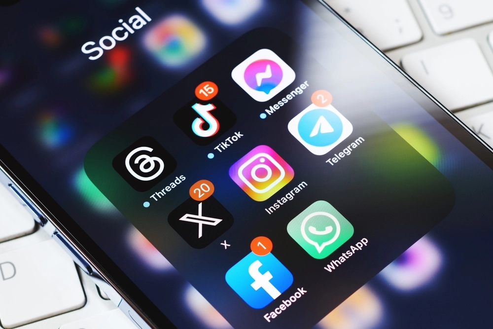 Studie pekar ut sociala medier som en dold uppmärksamhetsbomb hos unga