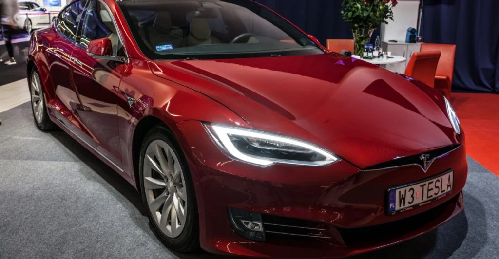 Tesla gör comeback i Europa när elbilsmarknaden tar fart