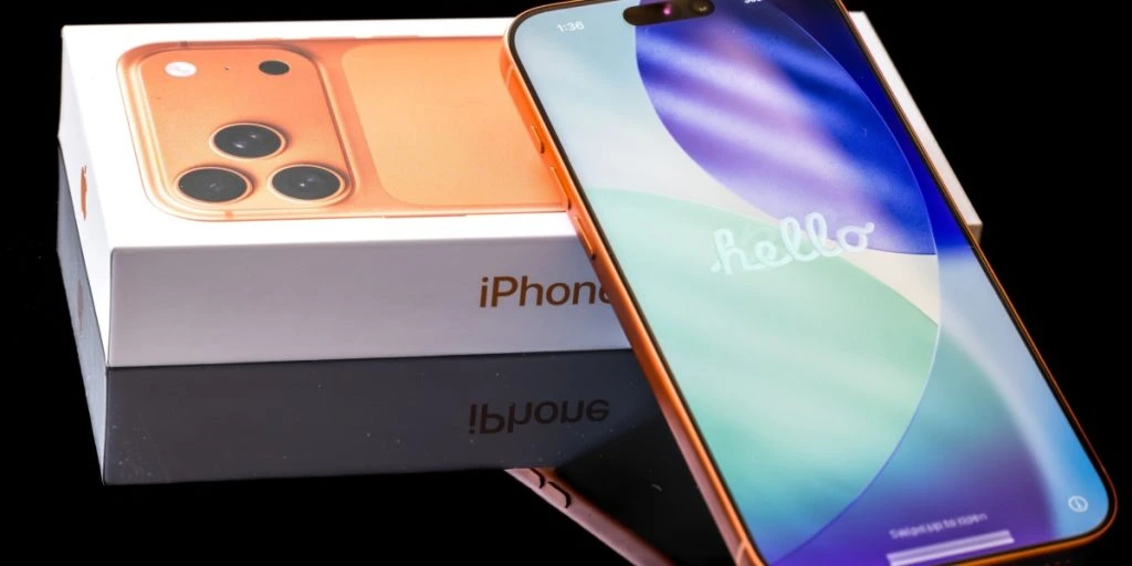 Apple toppar smartphonemarknaden: Ett år av hård konkurrens och nya maktbalanser
