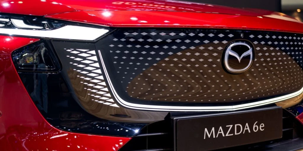 Mazdas nya elbil kan få en tuff start mot Teslas pristryck