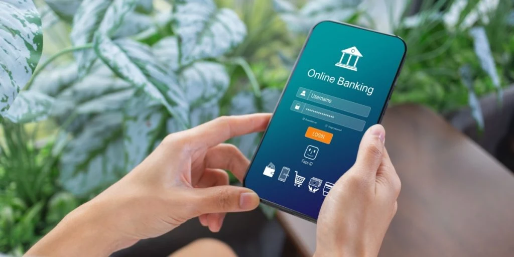 Har du en äldre mobil? Från 14 februari 2026 kan din bankapp sluta fungera