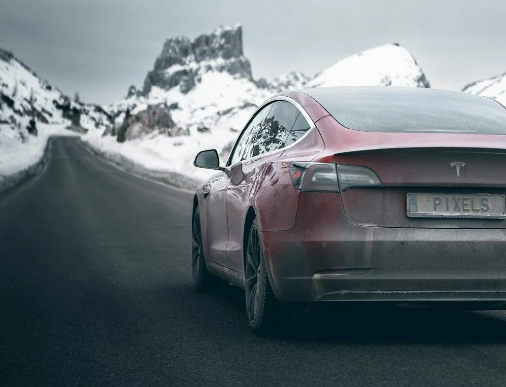 TEST: Här tappar elbilarna kraften – stora skillnader när batteriet närmar sig noll