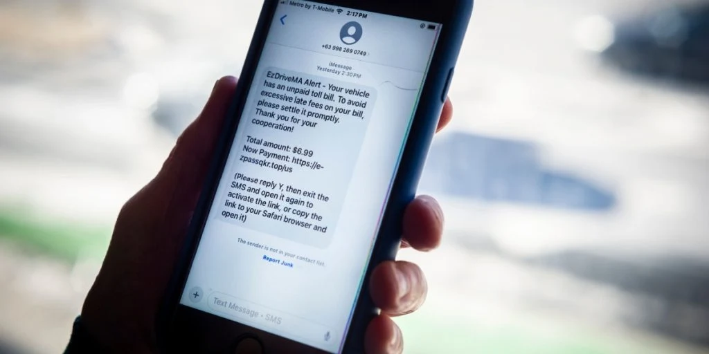 Varning: Får du detta meddelande på mobilen ska du inte ladda ner något