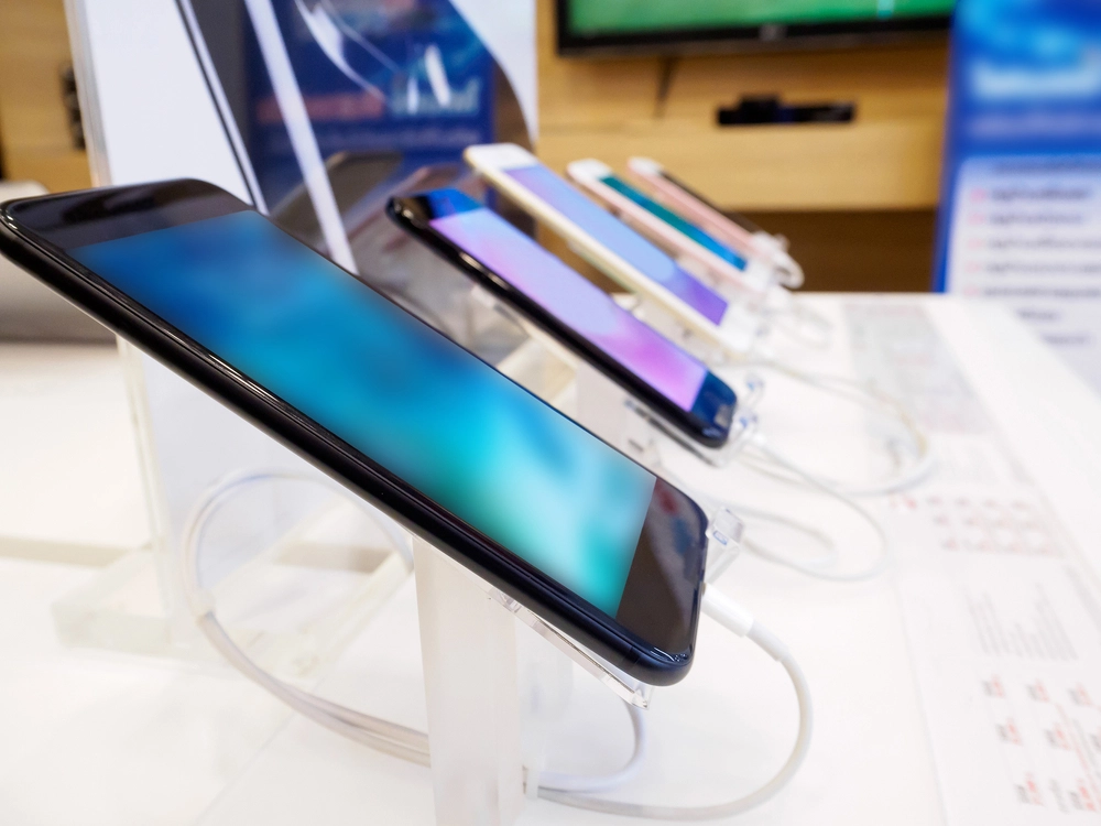Smartphonepriser väntas nå rekordnivå trots fallande global försäljning, säger IDC