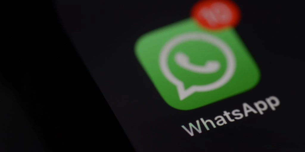 Elon Musk ifrågasätter WhatsApps säkerhet i nytt angrepp på Meta