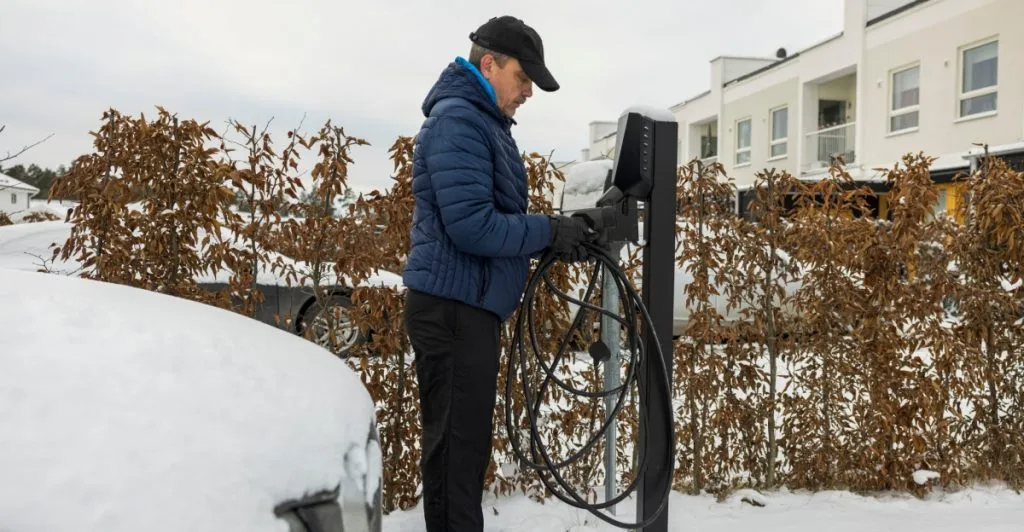 Myter om elbilsladdning: vad som är sant och vad som bara är snack