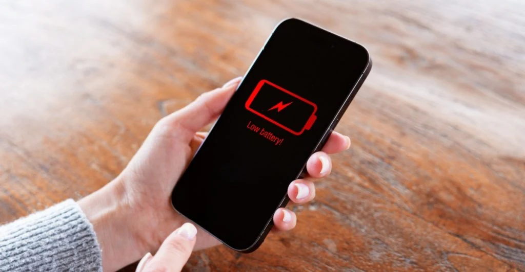 Du tror att mobilen vilar: men den drar batteri hela natten utan att du märker det
