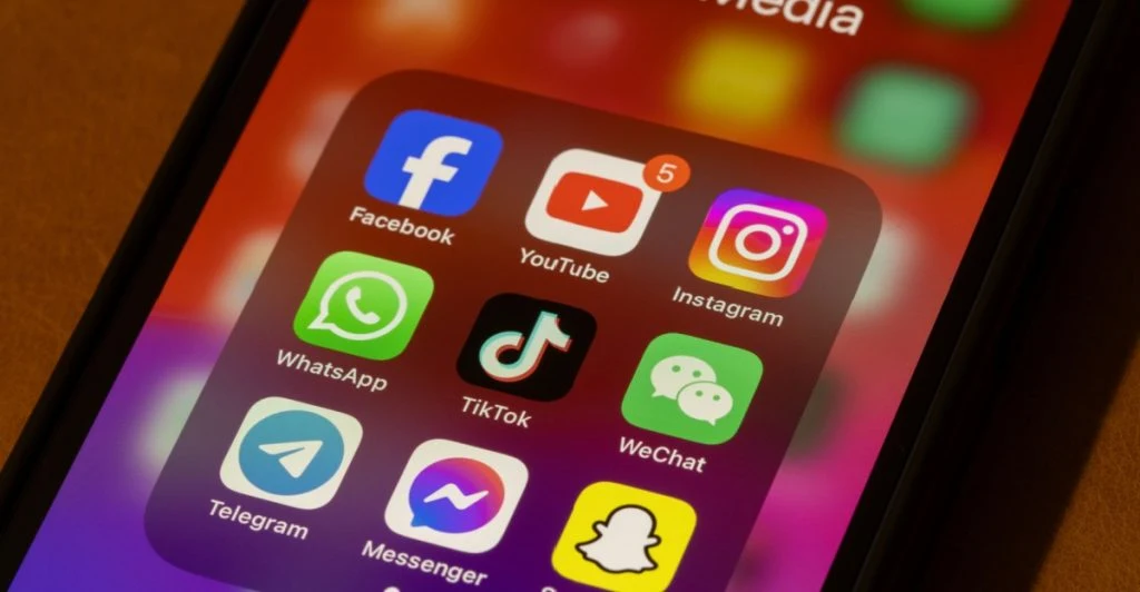 Dessa populära appar spionerar på dina data just nu: har du dem i mobilen