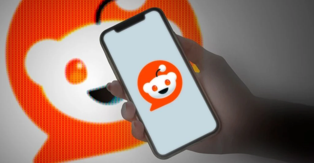 10 saker du aldrig ska lägga upp i sociala medier: även om det känns oskyldigt