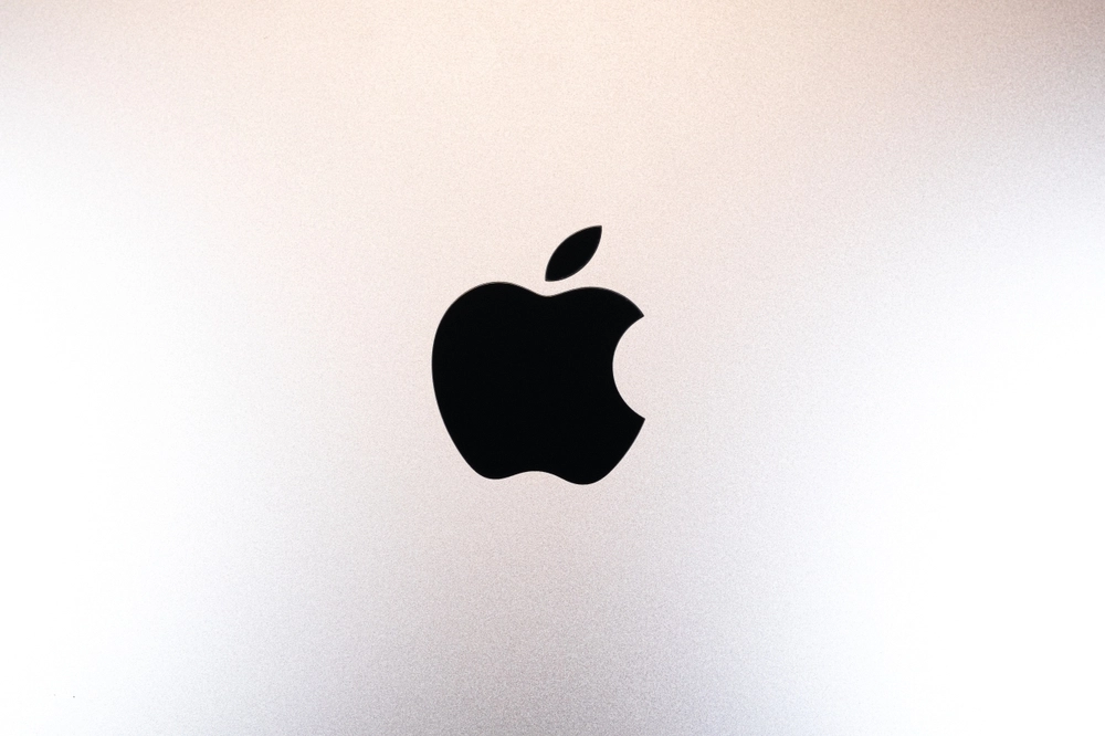 Apple räddar iOS 26-designen – men tar en oväntad omväg via Samsung