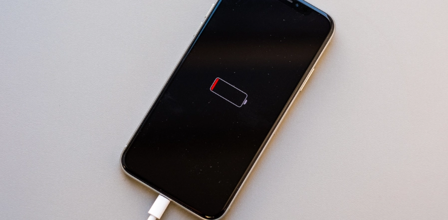 Tidigare Apple-anställd avslöjar: Detta bör alla iPhone-ägare veta om batteriet