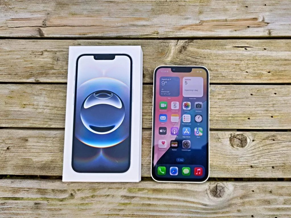 TEST: iPhone 16e imponerar – men är det rätt val för dig?