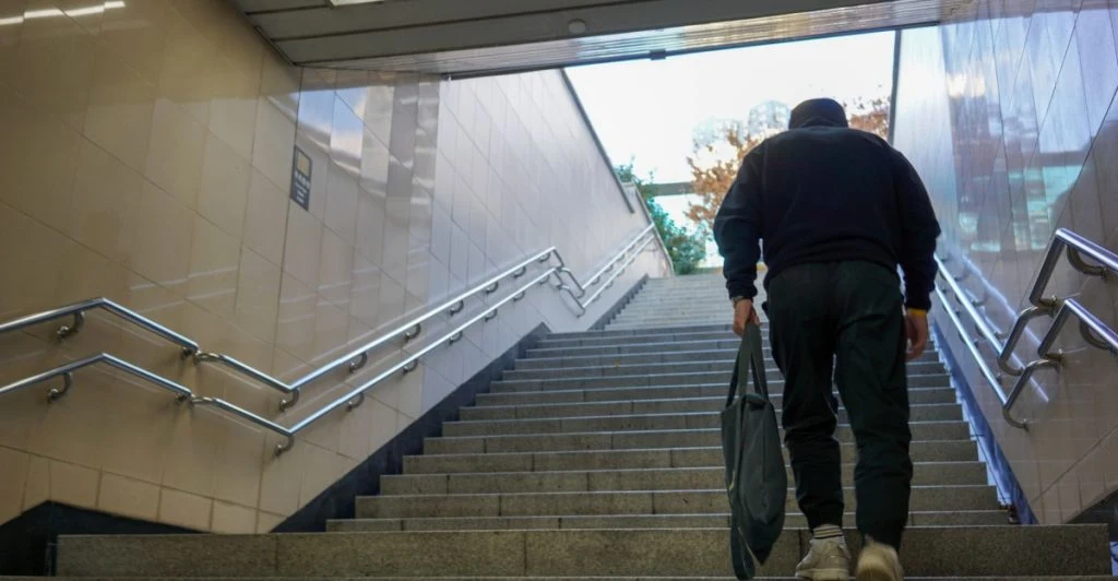 Så här kan någon stjäla dina pengar – bara genom att passera dig på gatan