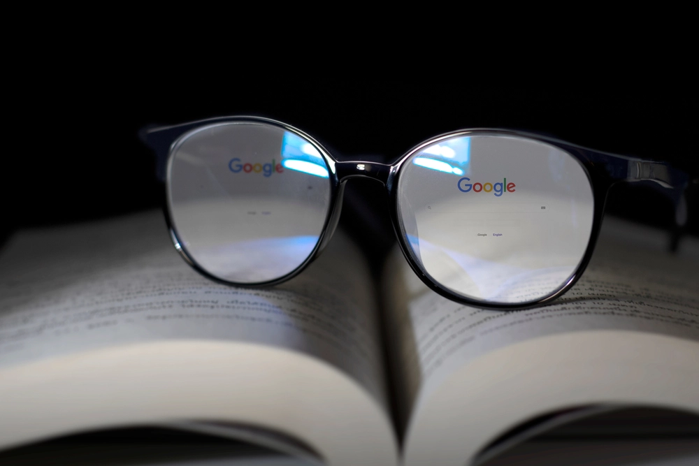 Googles nya smarta glasögon imponerar – AI minns vad du ser och översätter direkt