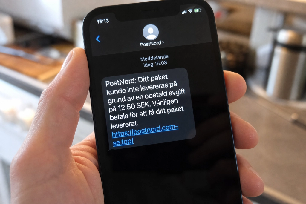 Polisen varnar: så känner du igen det falska PostNord-SMS:et