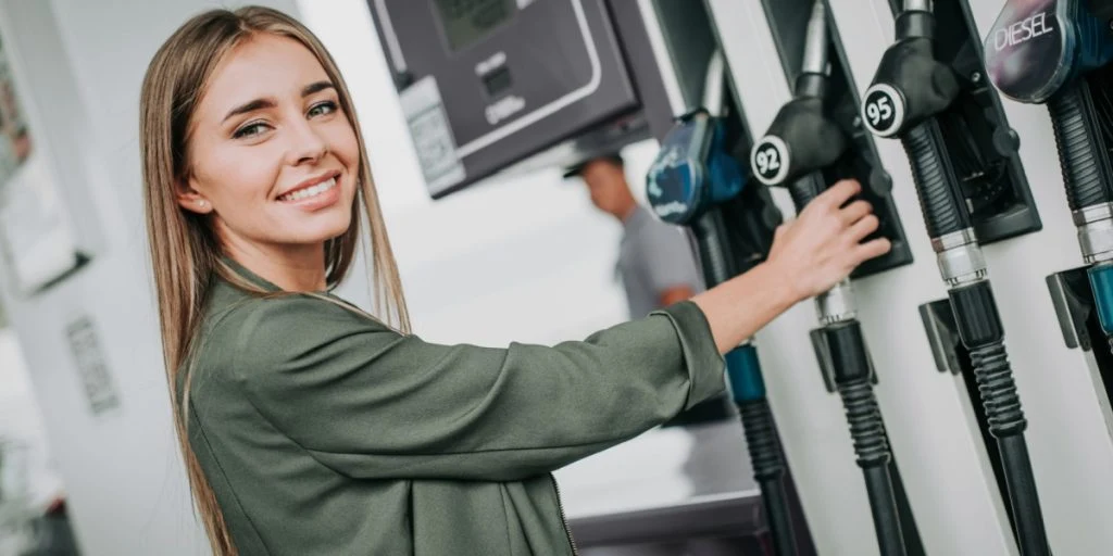 Efter elbilen: Det dolda kapplöpningen om vätgas, e-fuel och syntetisk bensin