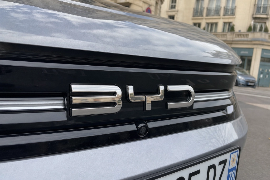 Ford-chefen larmar: »Tesla har ingen uppdaterad bil« BYD är den verkliga konkurrenten