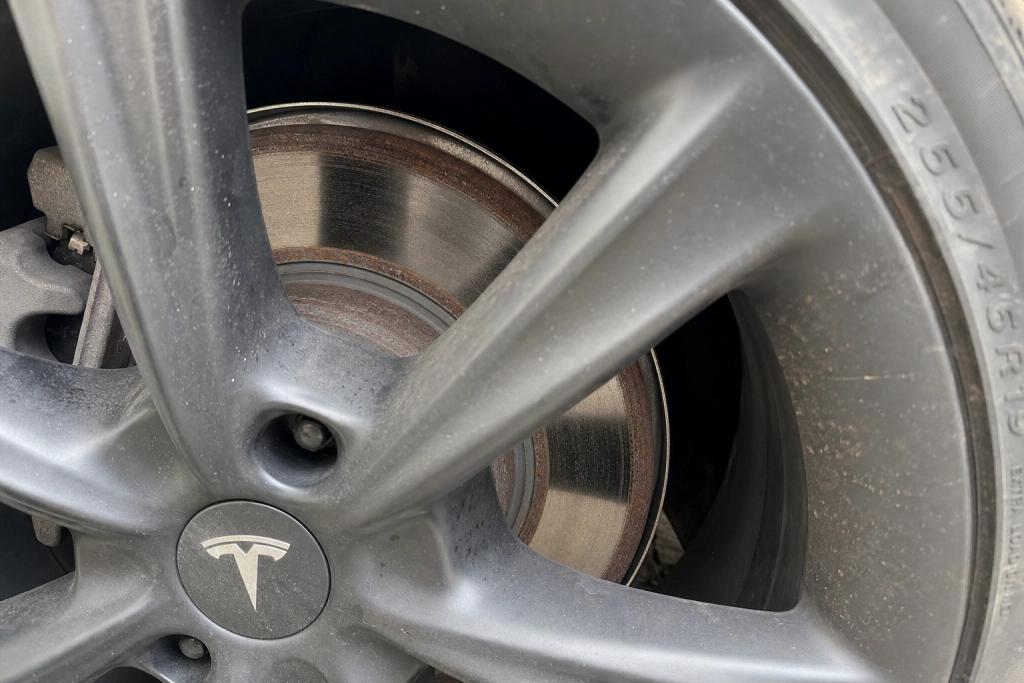 Tesla Model Y sämst i TÜV-rapporten - 17,3 procents defektfrekvens är den värsta på tio år