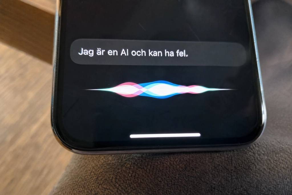 iOS 27:s Siri slår ChatGPT och Gemini på en punkt: den låtsas inte vara människa