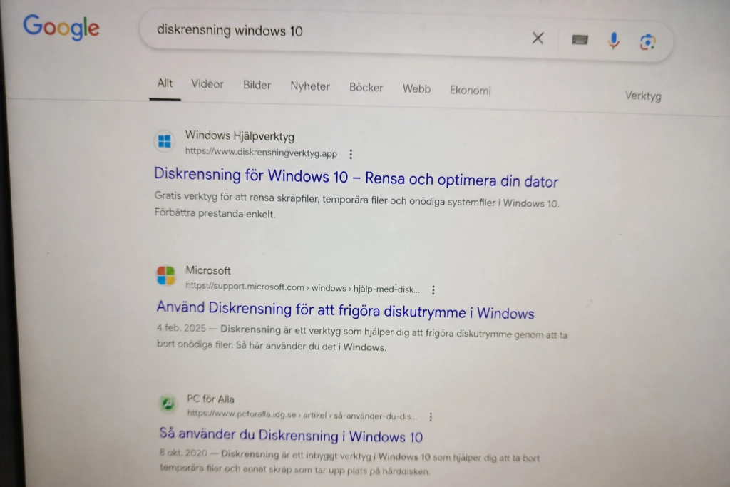 Fejkade Windows-appsidor dyker upp högt i Google och Bing: Laddar du ned program utanför Store är du ett mål
