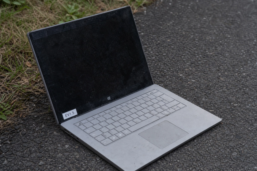 Hittade Microsofts hemliga laptop på gatan: testade den i förväg och avslöjar RTX Spark-chippet