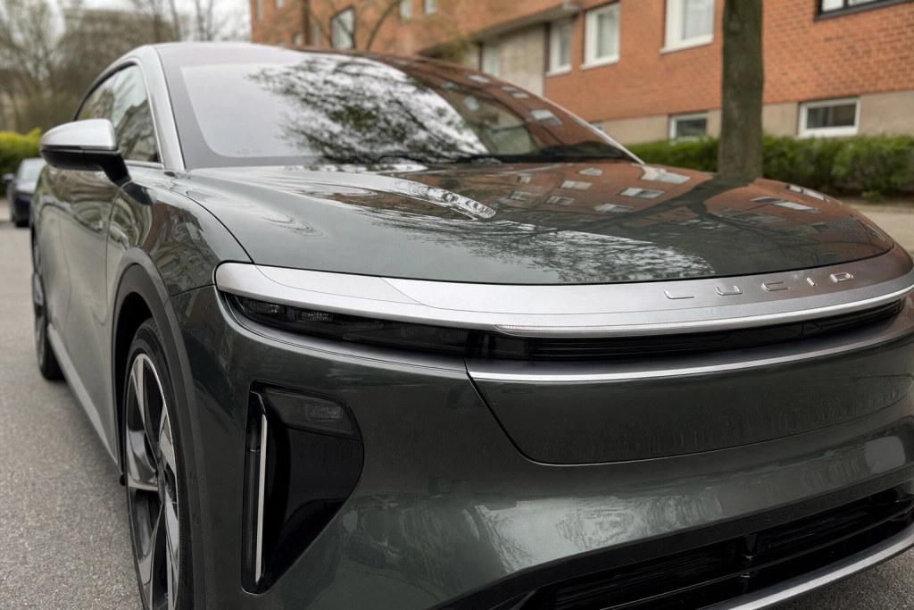 Trots 828 hästkrafter: Lucid Gravity tappade nästan 300 000 kronor på under ett år