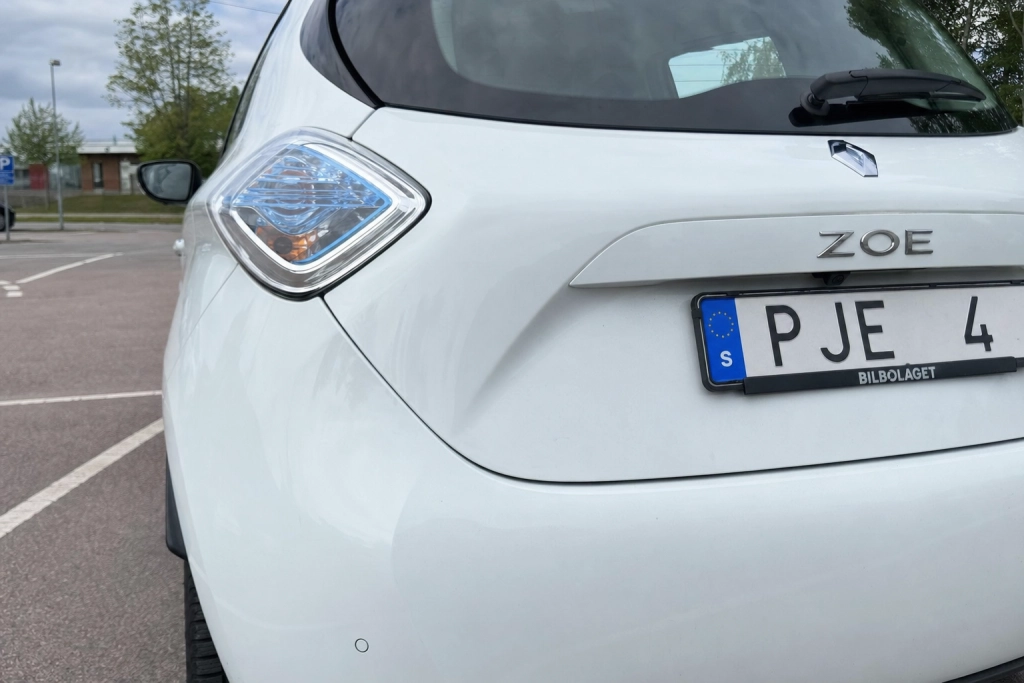 Nya siffror: Elbilar tappar upp till 70 procent i värde på fem år