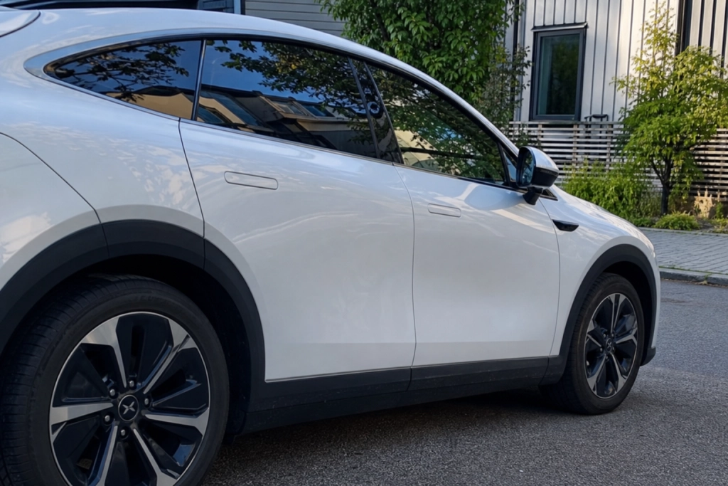 Xpeng L03 säljs i Sverige: Autopiloten du köper kommer först nästa år