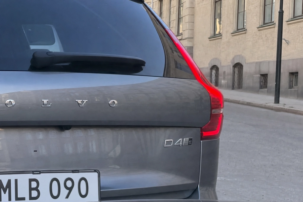 Volvo-försäljningen rasar i Kina: Q2-rapporten avslöjar krisen bakom elbilshoppet