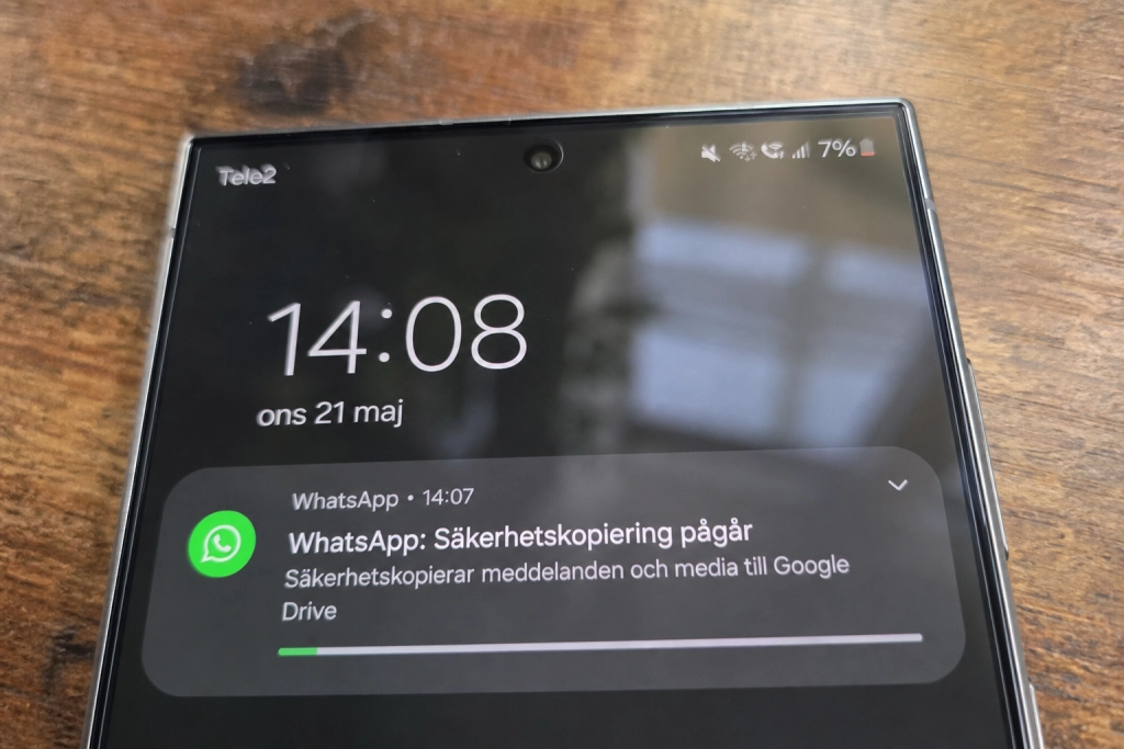 Samsung-uppdatering skapar kaos: S24 Ultra och S25 Ultra tappar batteriet onormalt snabbt