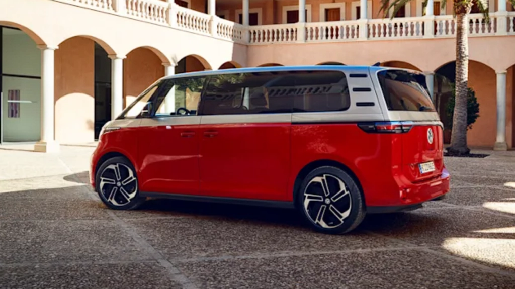 VW ID.Buzz omvandlas till riktig campingvan: Ny elektrisk husbil visas som koncept i år