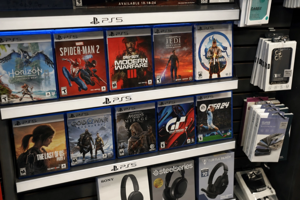 Digitalt GTA 6 dödar skivbutiken: Inne i spelet reser Rockstar dess mausoleum