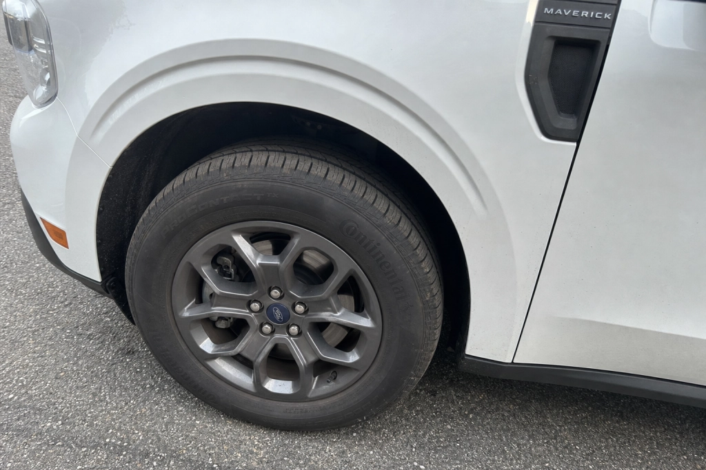 Ford Maverick-ägare: Bilen kraschade efter fyra misslyckade bromsreparationer - nu utreder NHTSA