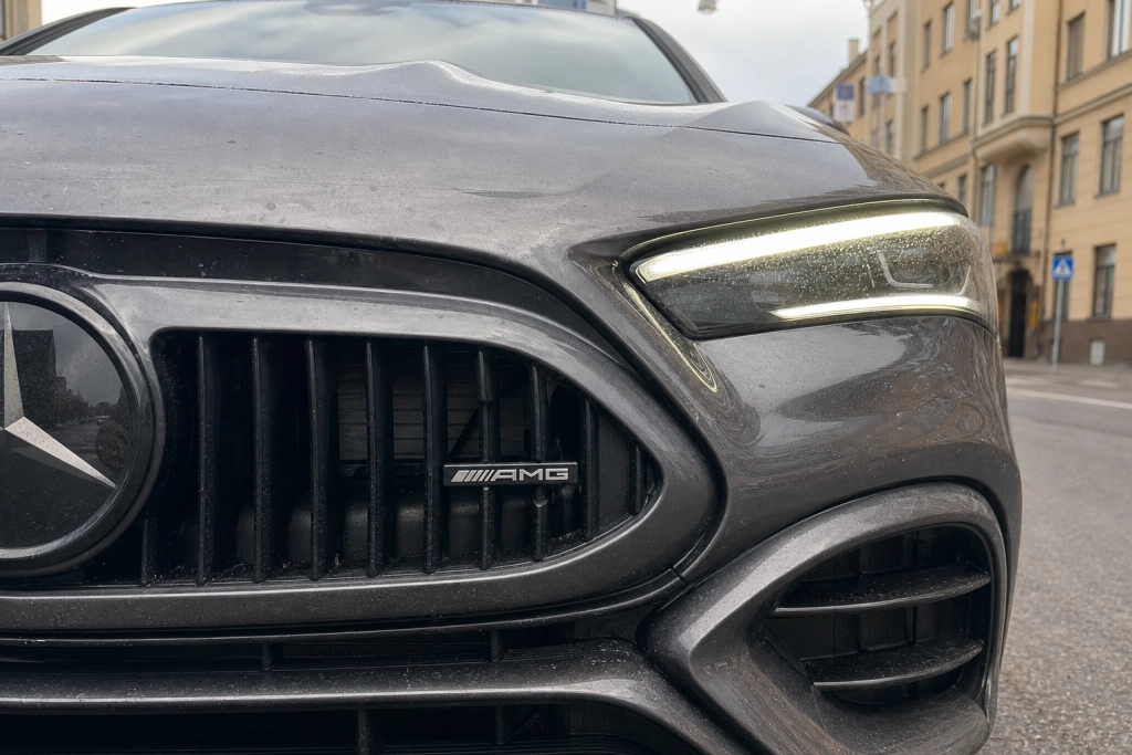 AMG CLA 45 elbil till salu i Europa: 680 hk, 670 km och konstgjort fyrcylindrigt vrål