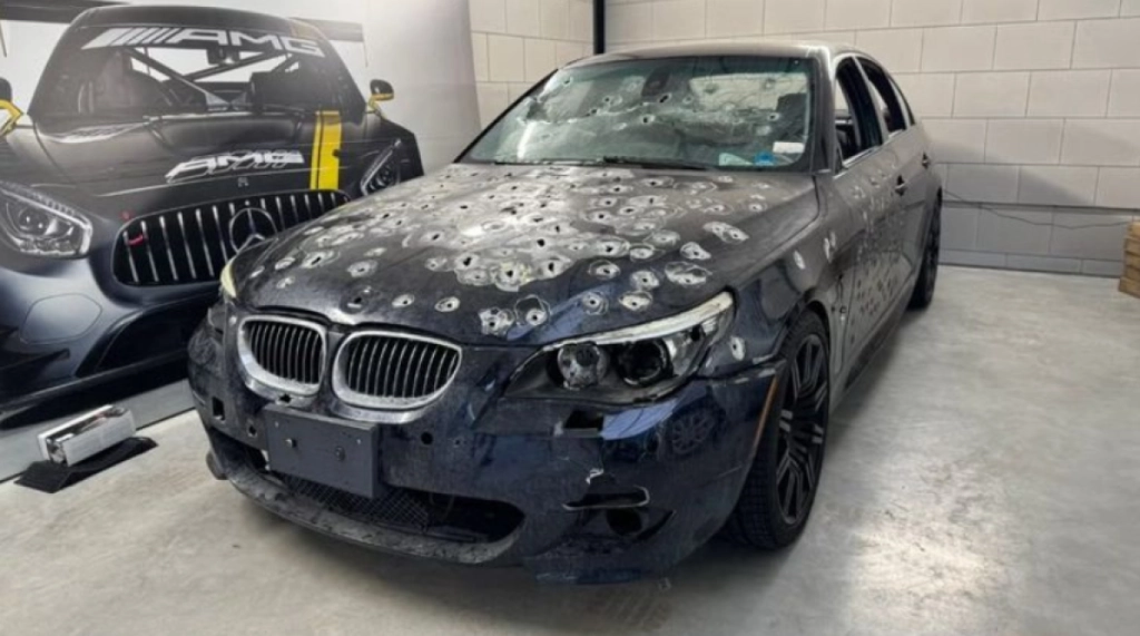 Till salu på Marktplaats: en BMW 5-serie full med kulhål för 55 000 euro