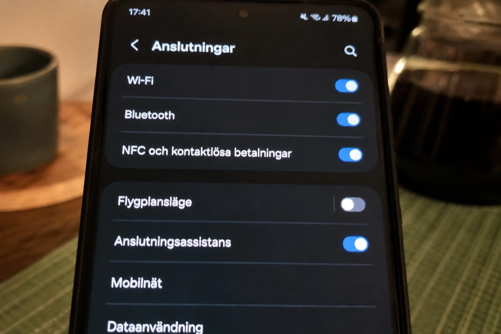 En inställning på telefonen kan kosta dig hundratals kronor i mobildata varje månad: Stäng av den direkt