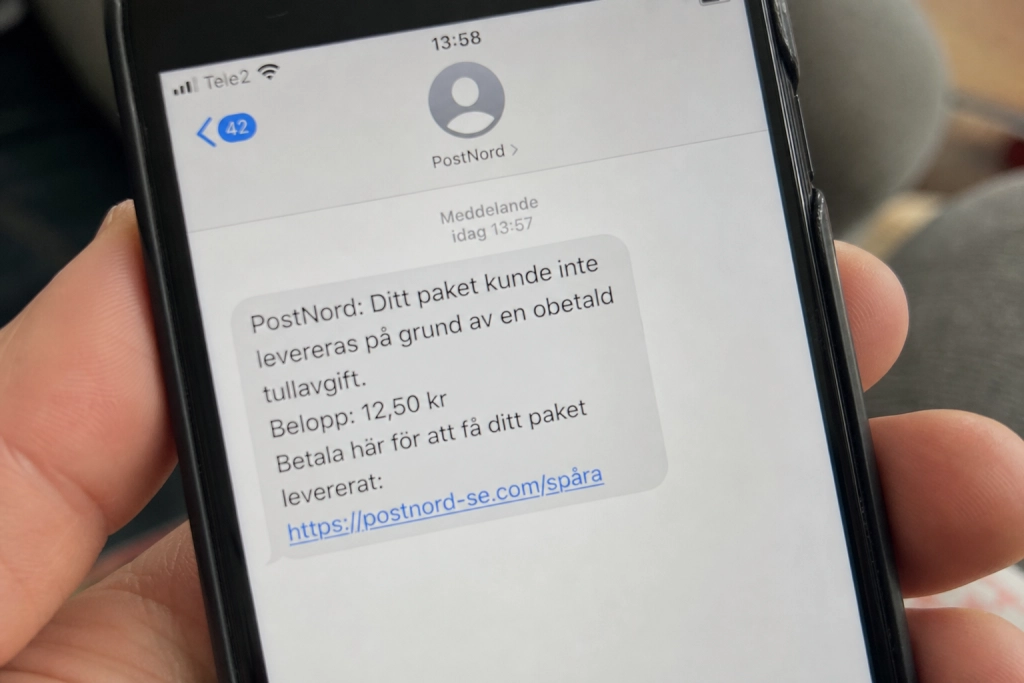 Bedragare hoppar över SMS-spärren: Så känner du igen paketbluffen på iMessage och RCS