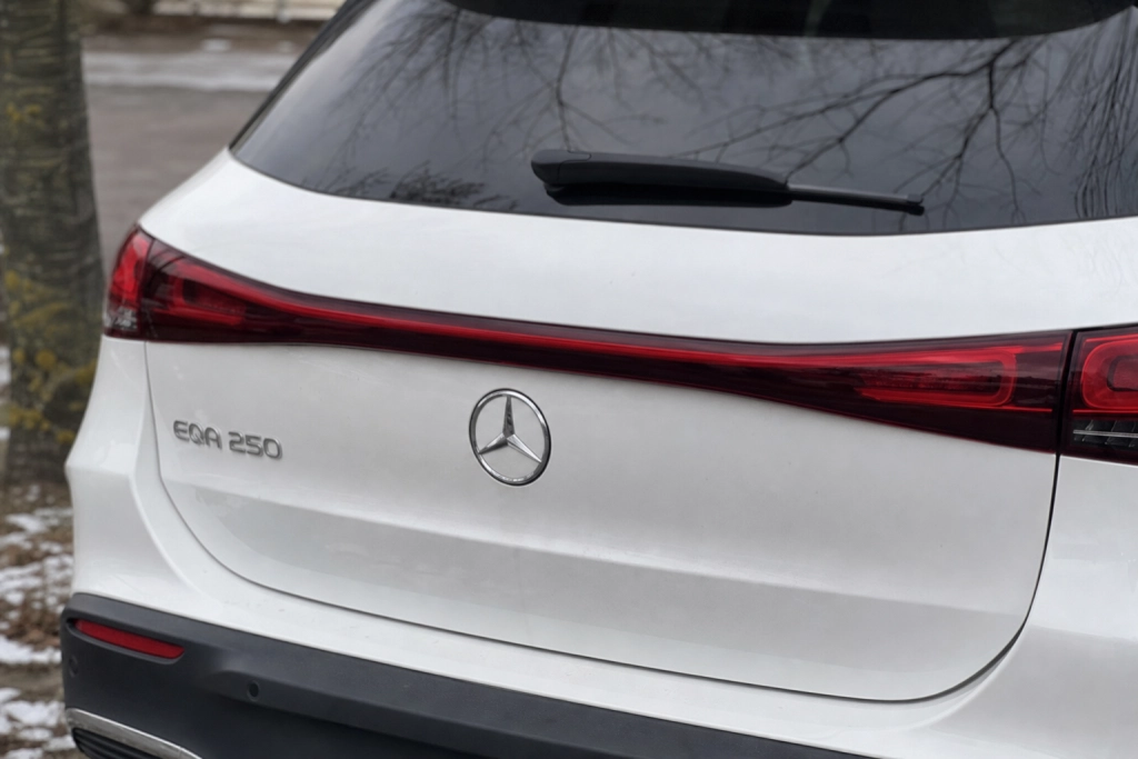 Mercedes EQA och EQB: 51 000 elbilar väntar på batteribytet till 2028