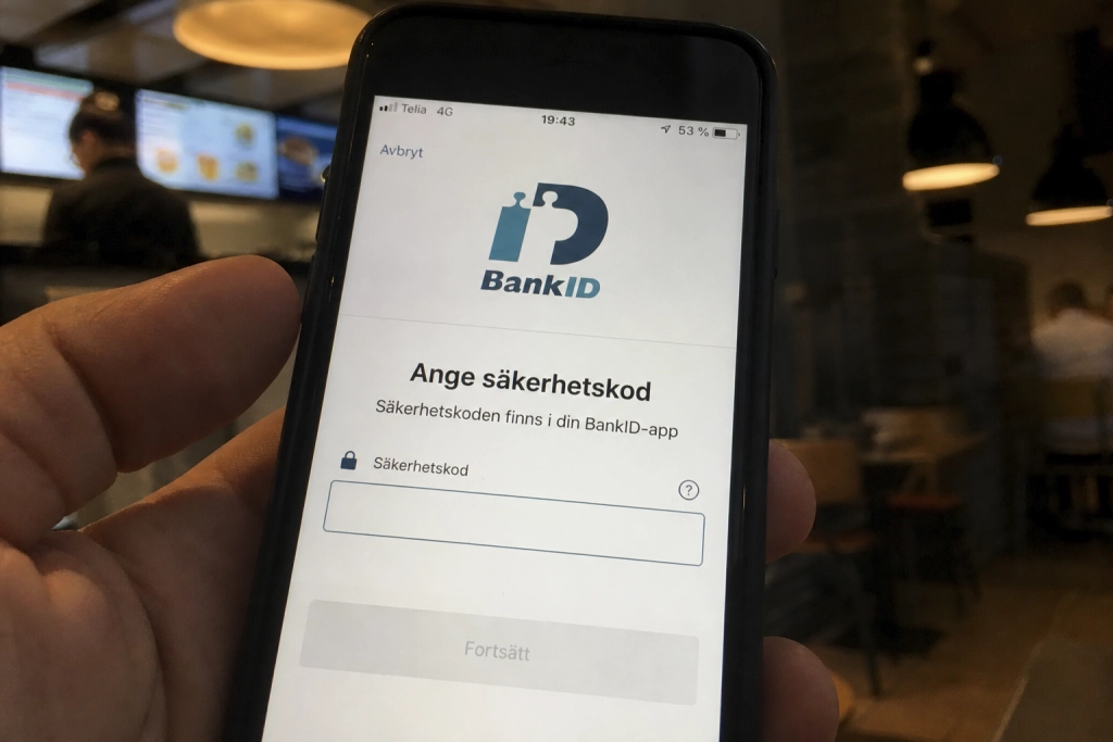 Så stjäls ditt BankID på kaféet: en blick över axeln räcker för att tömma kontot