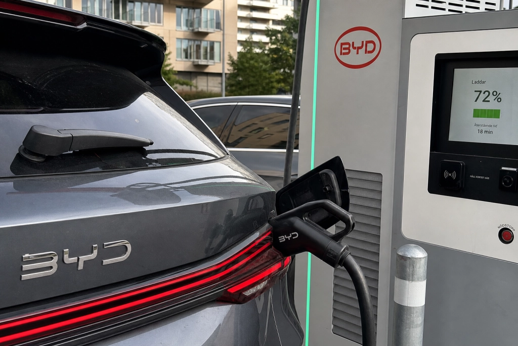 BYD bekräftar 3 000 ultrasnabba laddare i Europa 2027: Laddning på fem minuter